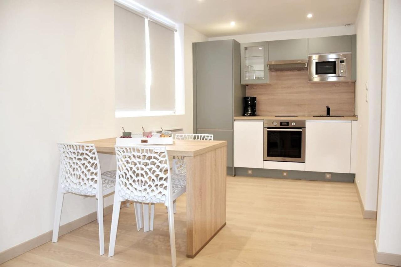 Bel Appartement Situe Quartier Louvre-Bollaert Lens Buitenkant foto